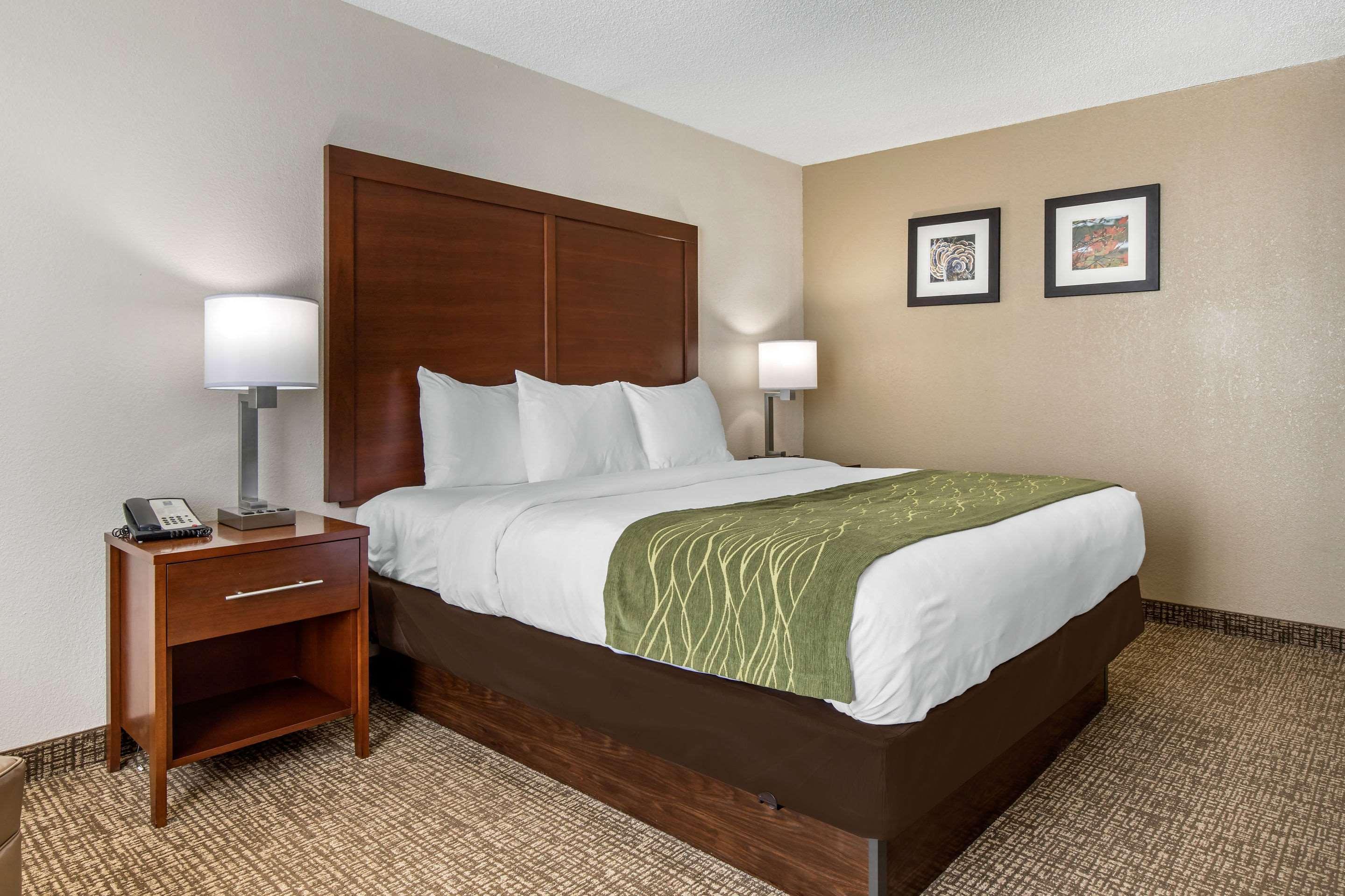 Comfort Inn Shelby Buitenkant foto