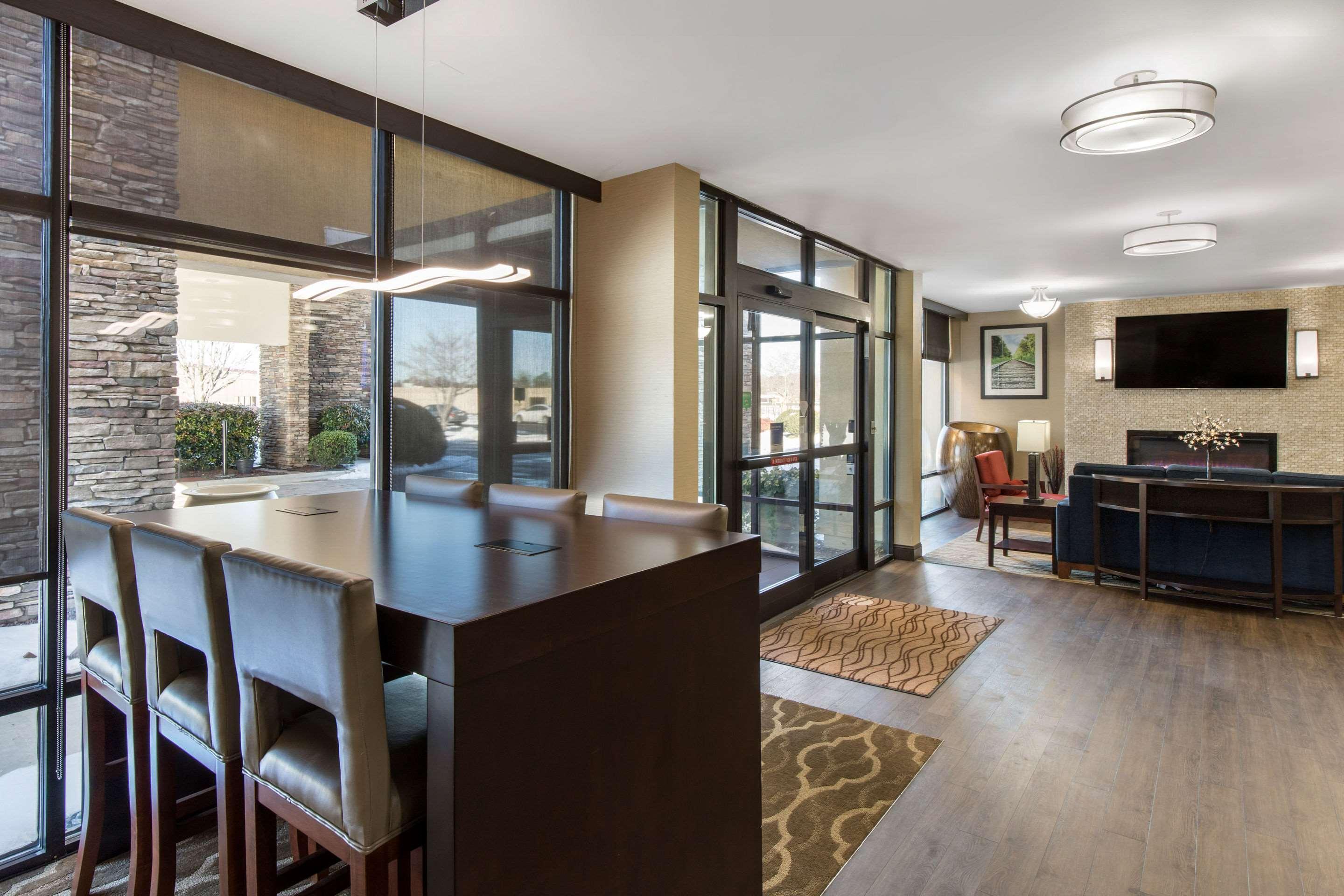 Comfort Inn Shelby Buitenkant foto