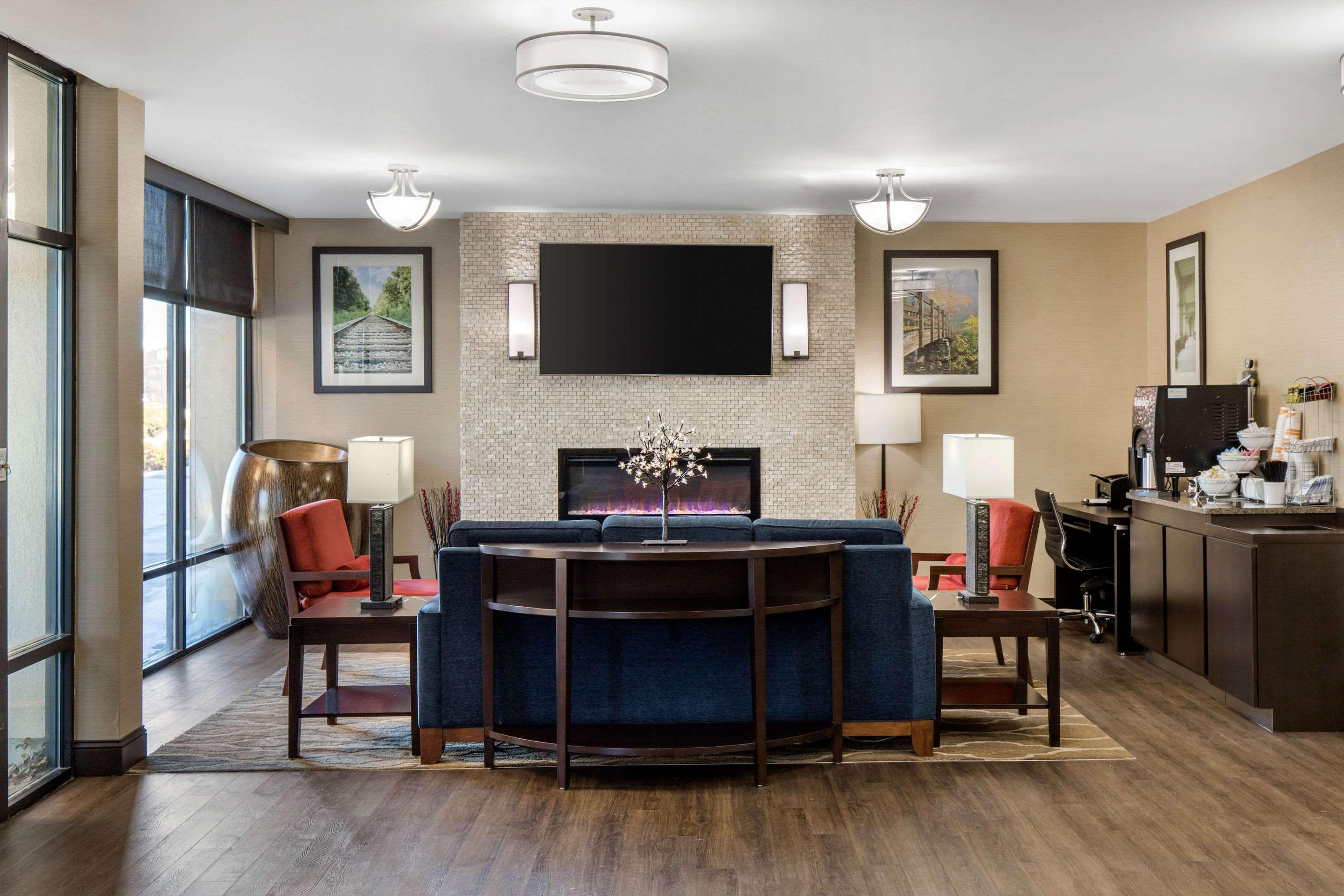 Comfort Inn Shelby Buitenkant foto