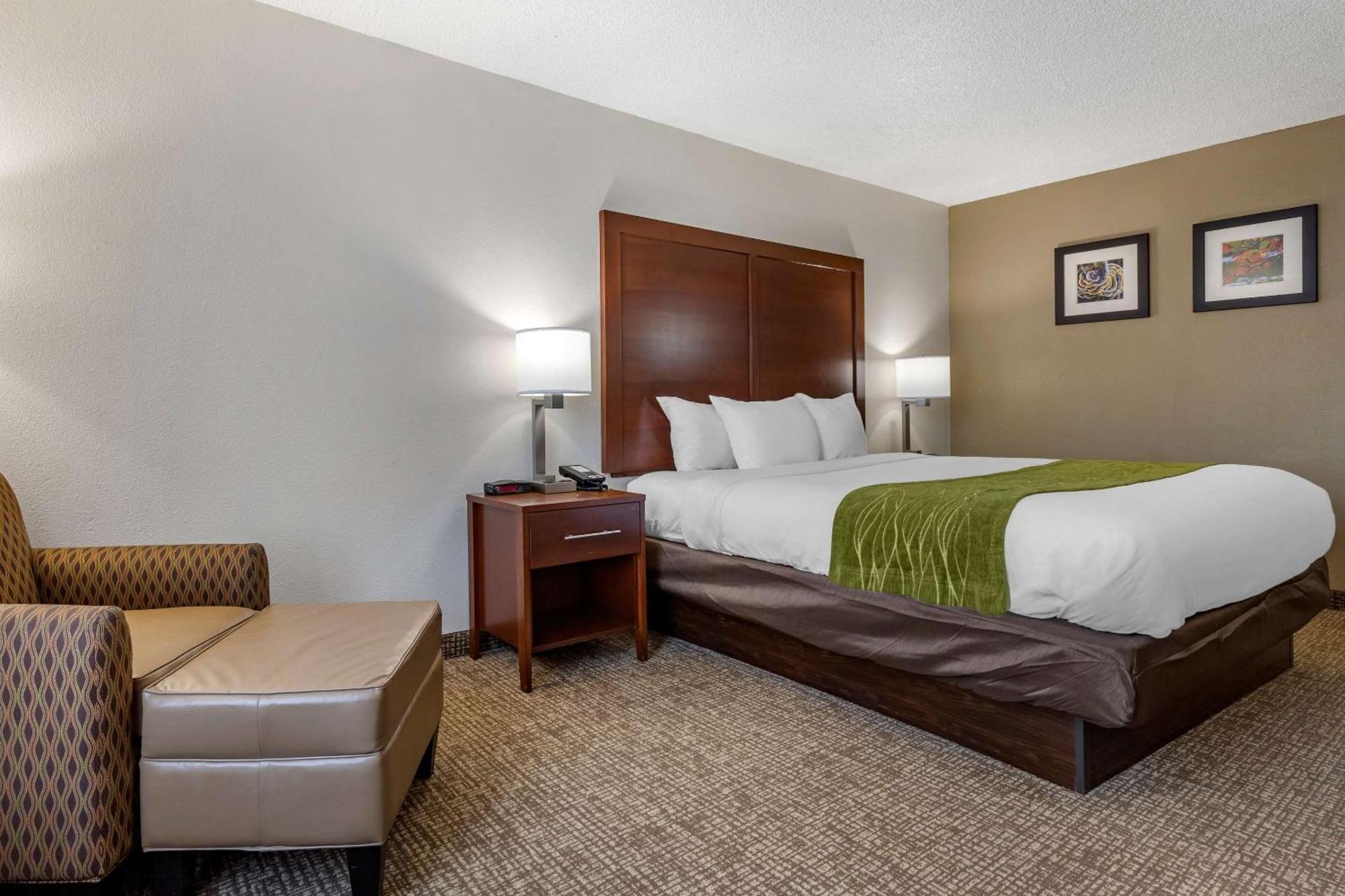 Comfort Inn Shelby Buitenkant foto